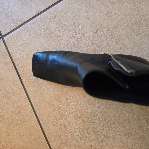 Yuul yie black leather ankle boots - Picture 3 of 7